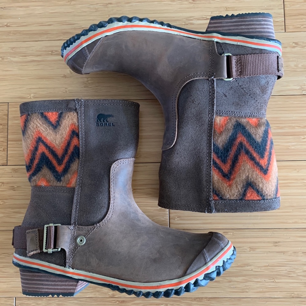 SOREL Slimshortie Chevron Waterproof Boot